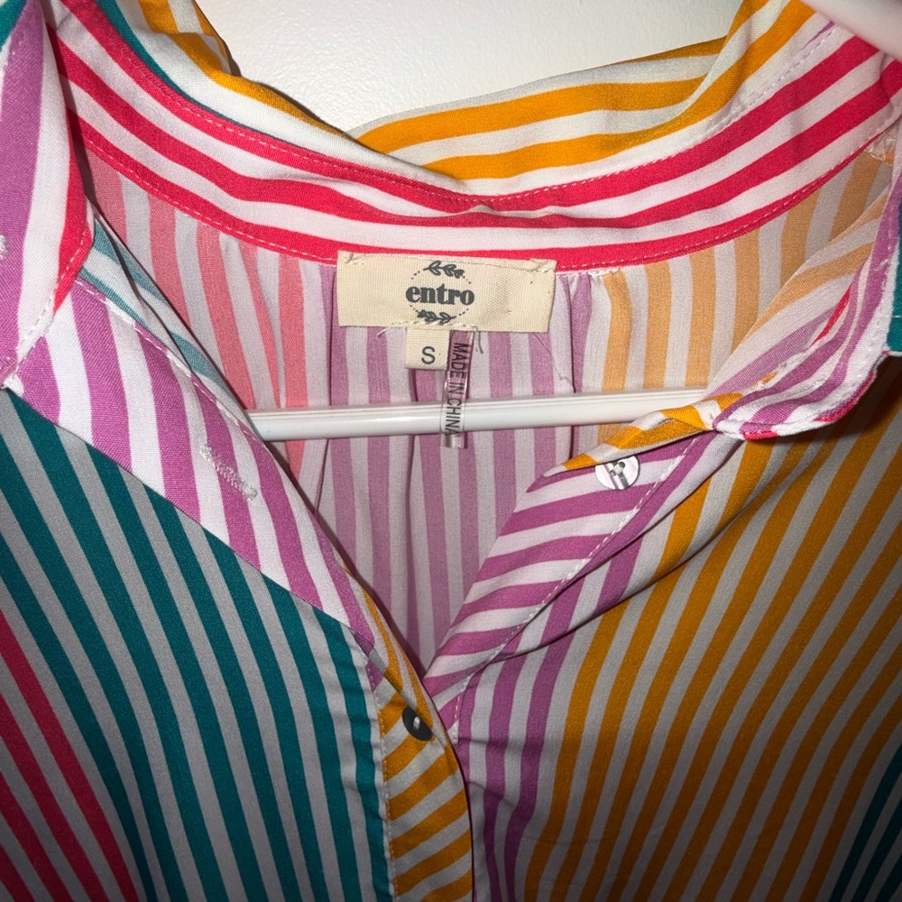 Colorblock Striped Button Dress - Picture 2 of 3